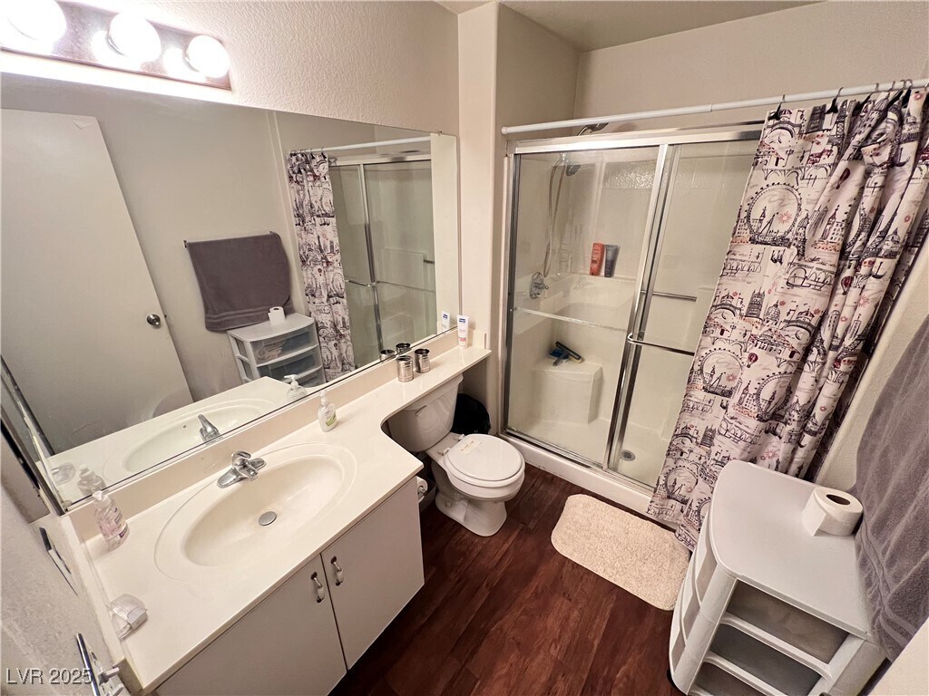 Foto principal - 5000 Red Rock St