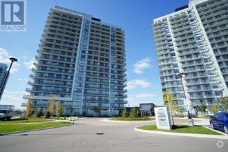 Building Photo - 4633-4633 Glen Erin Dr