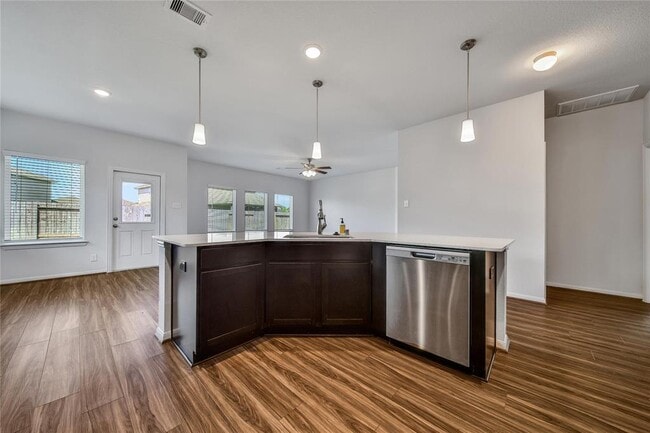 Building Photo - 20975 New Proper Dr