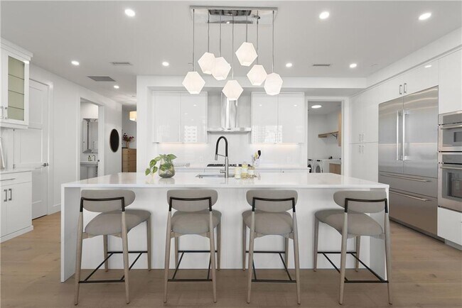 Foto del edificio - 2425 Peachtree Rd NE