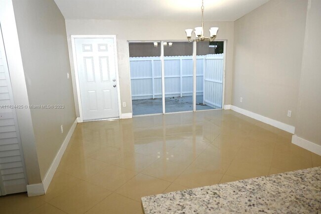 Building Photo - 17501 SW 142nd Ct