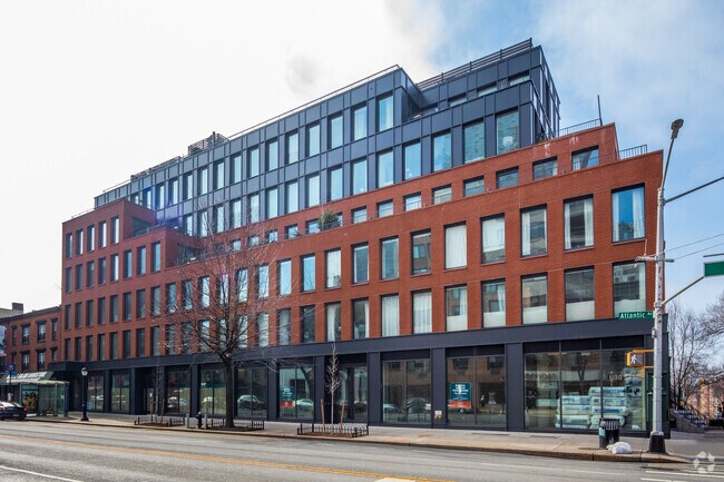Foto del edificio - 472-474 Atlantic Ave