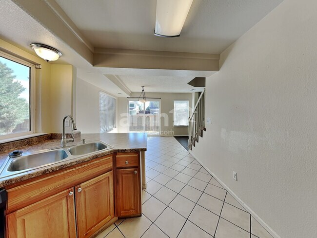 Building Photo - 4060 Orleans St