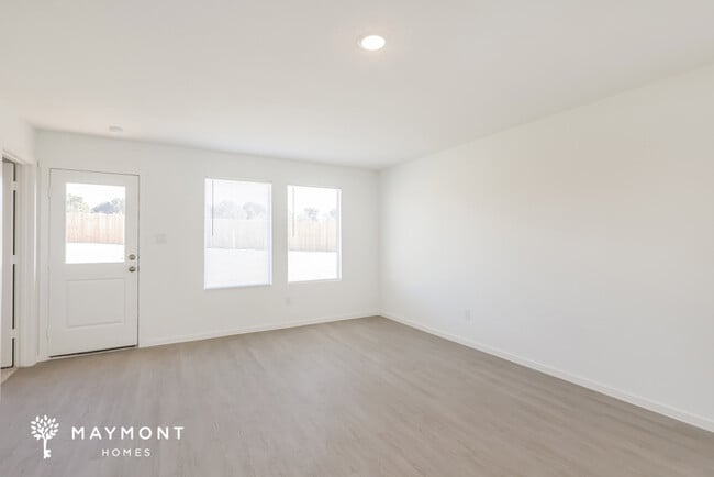 Foto del edificio - 310 Gadwall Ave