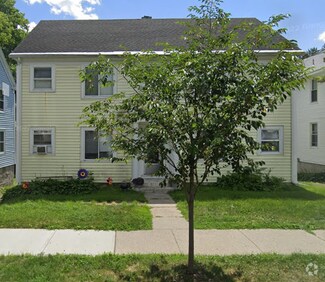 Building Photo - 798 Lancaster St
