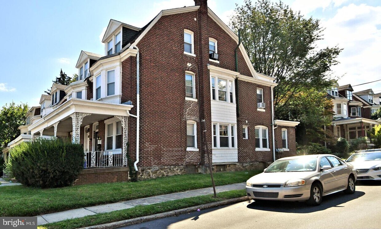 5936 Ridge Ave, Philadelphia, PA 19128 House Rental in Philadelphia