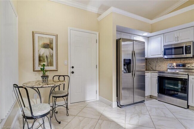 Building Photo - 4722 Via Carmen