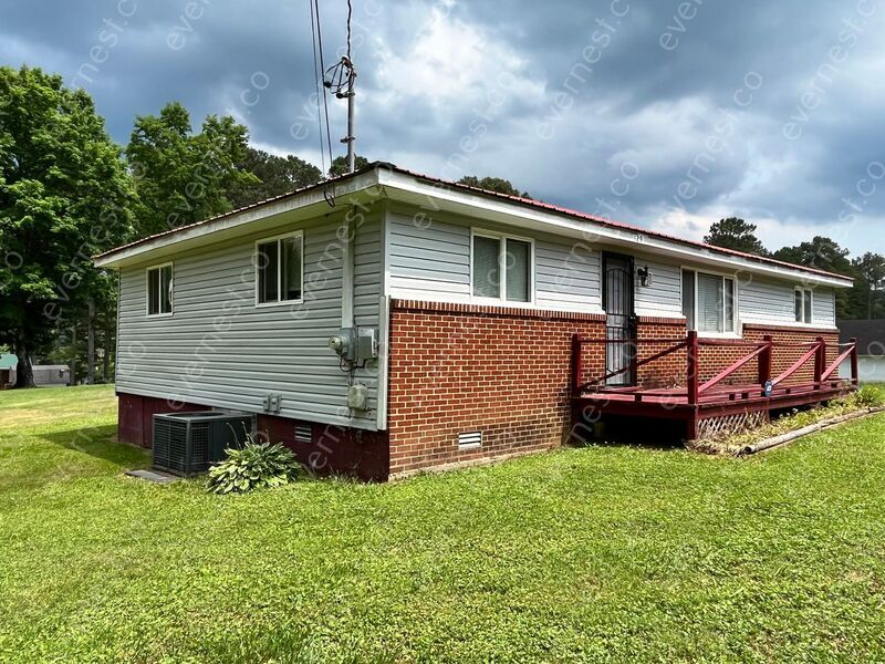 Primary Photo - 129 Neal Dr