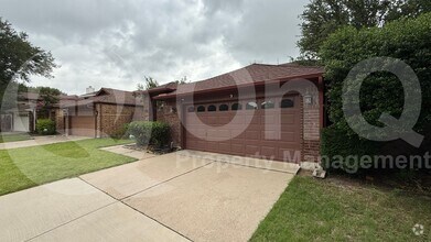 Building Photo - 6708 Roman Ct