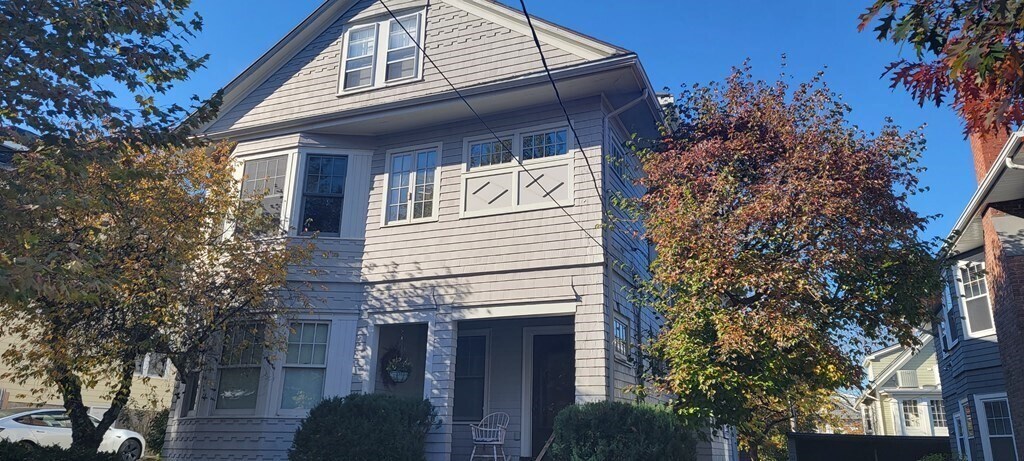 Foto principal - 119 Appleton St