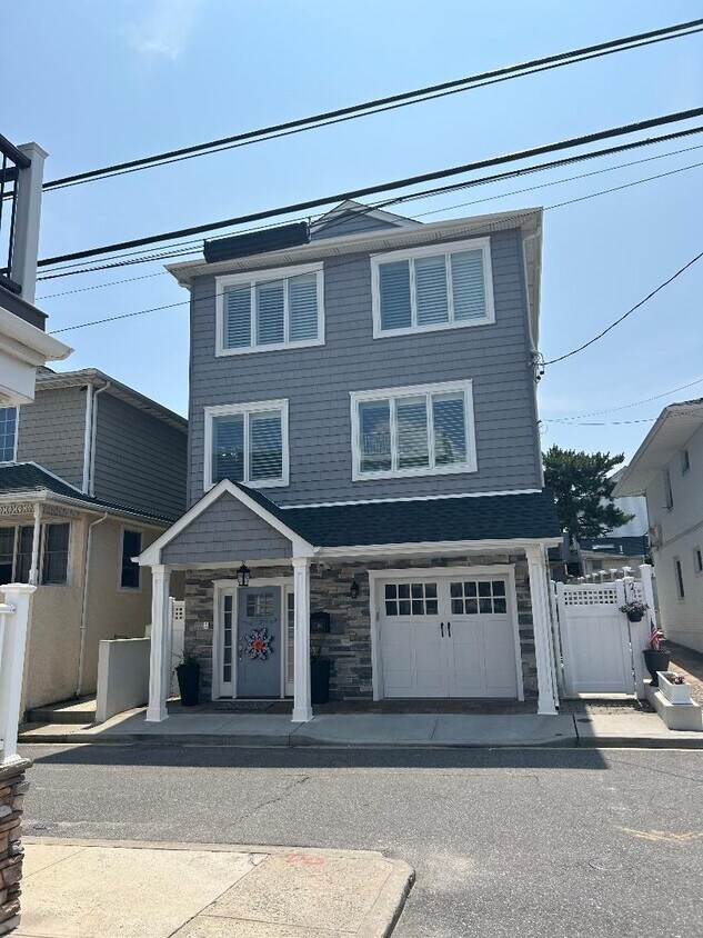 Foto principal - 190 Oceanview Ave