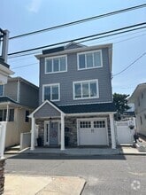 Building Photo - 190 Oceanview Ave