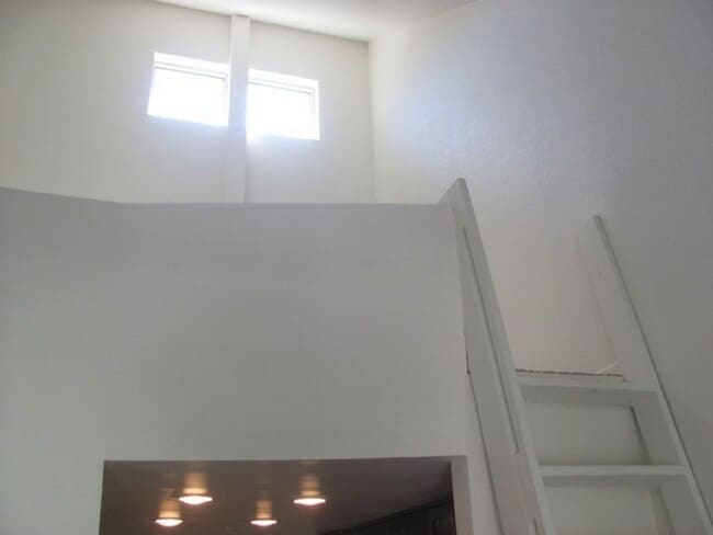 Building Photo - 2 BED WITH LOFT AT SOUTHWOOD CONDOS Sinshe...