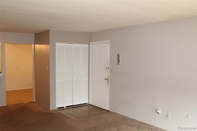 Foto del edificio - 26309 Seven Mile W