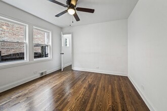 Building Photo - 6114 N Lenox Ave