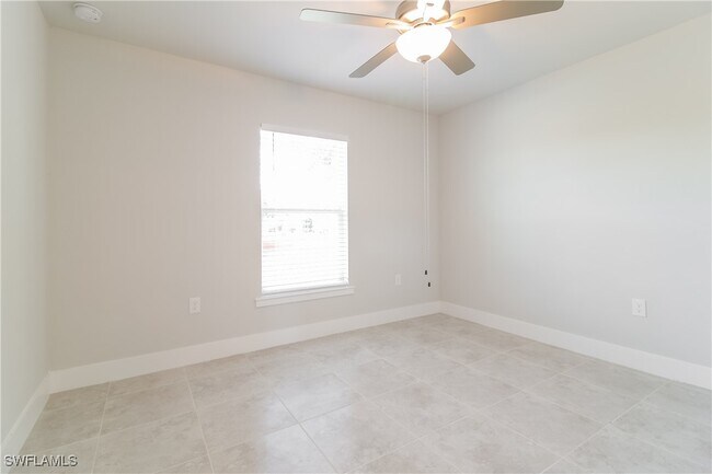 Foto del edificio - 5011 Beecher St