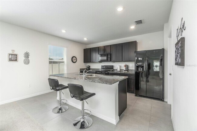 Building Photo - 10008 Jadite Pl