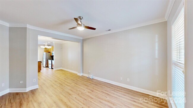 Building Photo - 1826 Lela Avenue