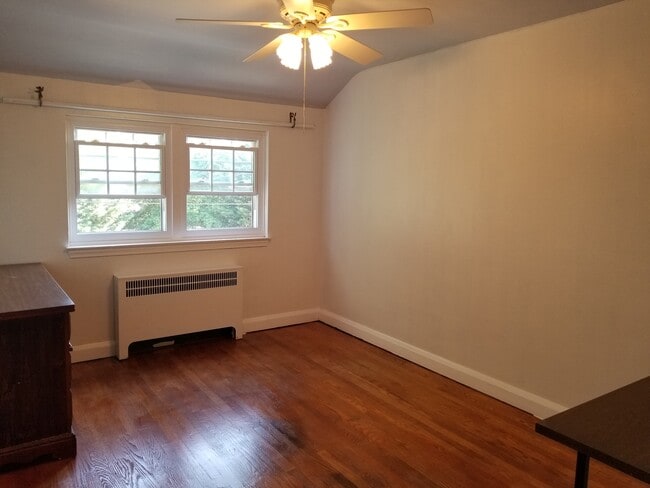 Building Photo - 267 Ridge Ave