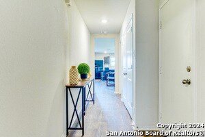 Foto del edificio - 6509 Legato Curv