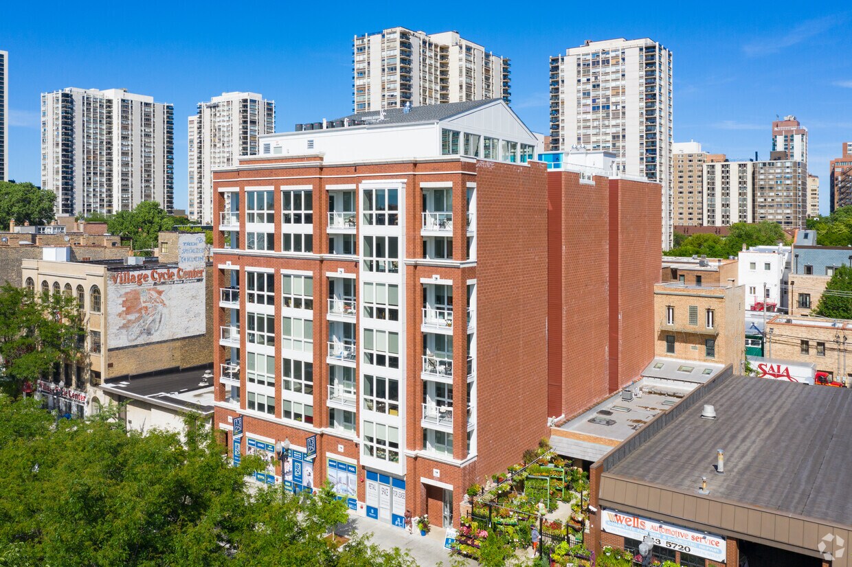 1325 N Wells Apartments Apartments in Chicago, IL