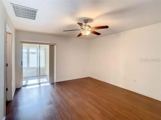 Foto del edificio - 2685 Shelby Ruth Pl
