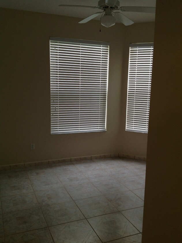 Foto del edificio - 13560 Turtle Marsh Loop