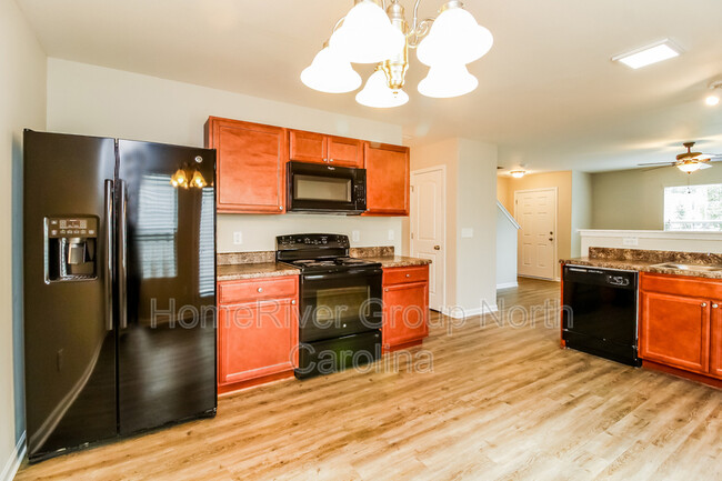 Building Photo - 1805 Park Meadow Cir
