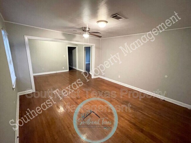 Foto del edificio - 5070 Wilshire St