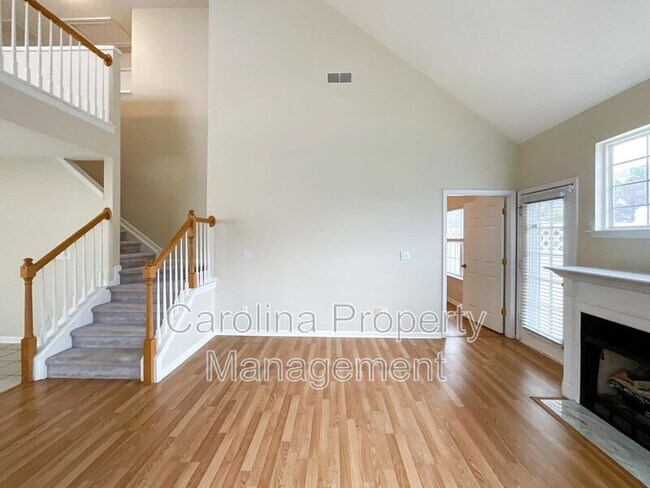 Foto del edificio - 217 Arlington Downs Blvd