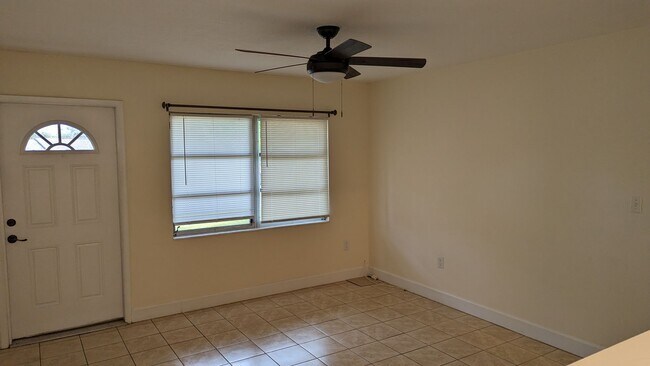Foto del edificio - 3 Bedroom 2 Bath in Leesburg Florida