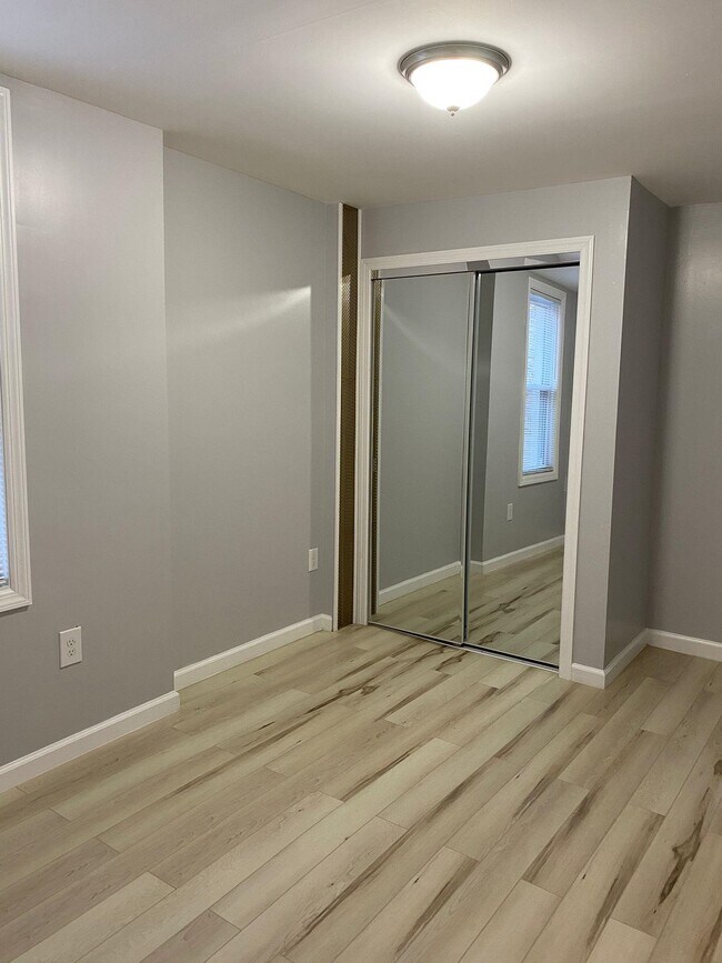 Foto del edificio - 548 38th St