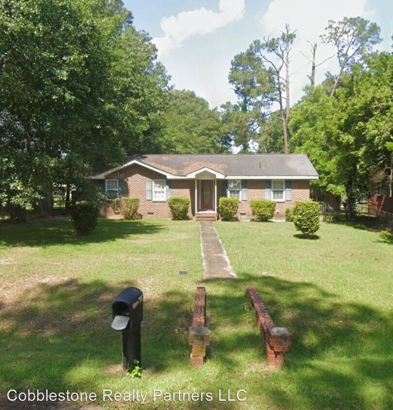 410 Hudson Ln, Albany, GA 31705 House Rental in Albany, GA