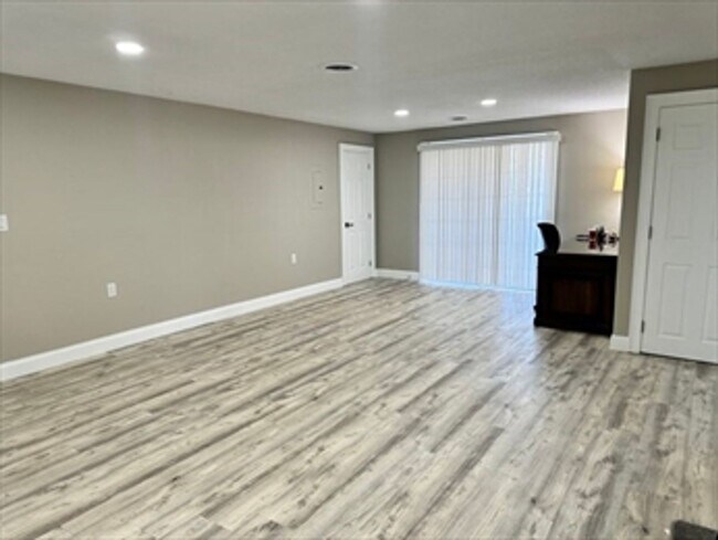 Foto del edificio - 47 Chelmsford St