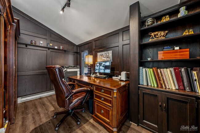Foto del edificio - 208 Brookdale Ln