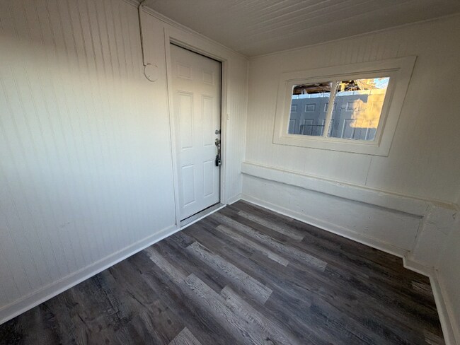 Foto del edificio - 18933 Main St