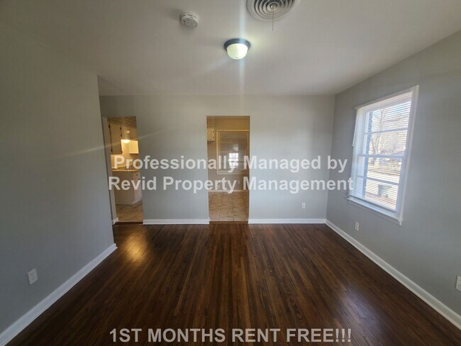 Foto del edificio - 3 Bedroom 1 Bath Home!!