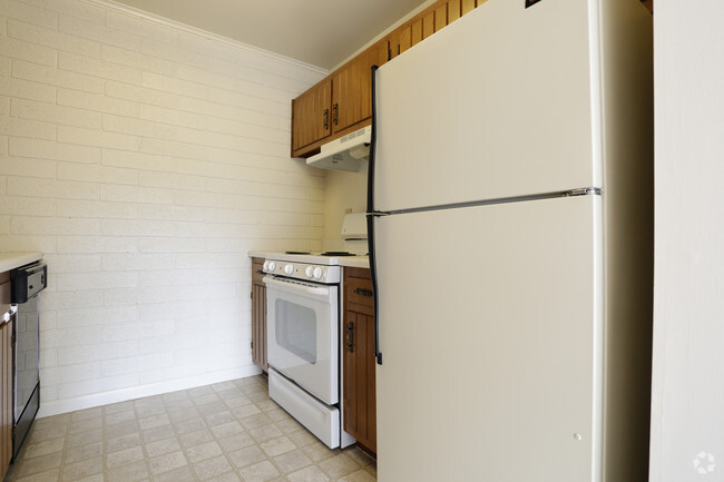 Interior Photo - White Birch Apartments