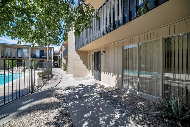 Foto del edificio - 1815 W Tuckey Ln