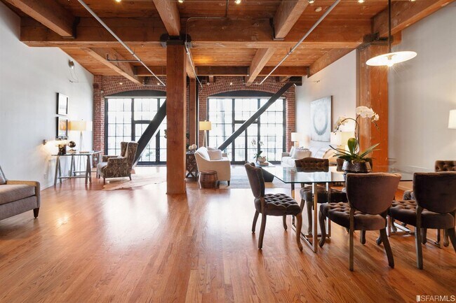 Building Photo - 355 Bryant St