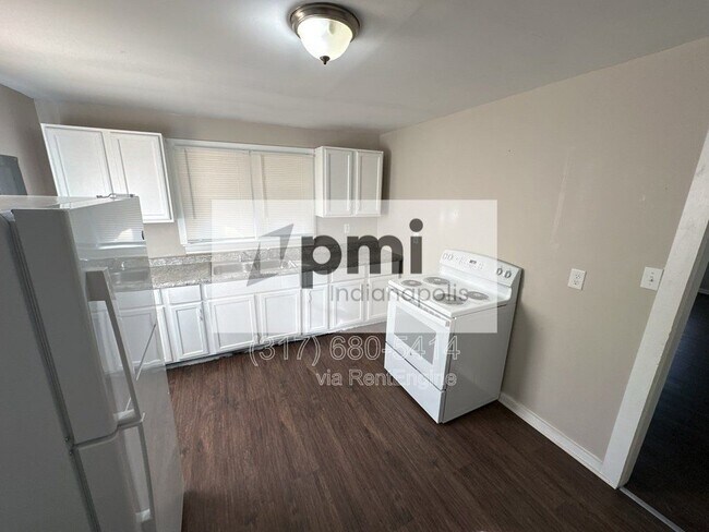 Foto del edificio - 2107 N Spencer Ave