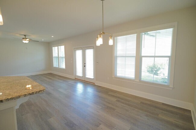 Foto del edificio - 3846 Arbor Dr