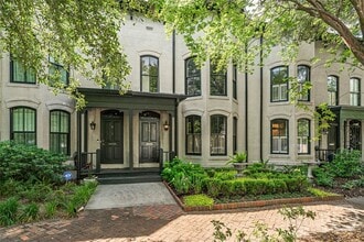 Building Photo - 623 Tattnall St