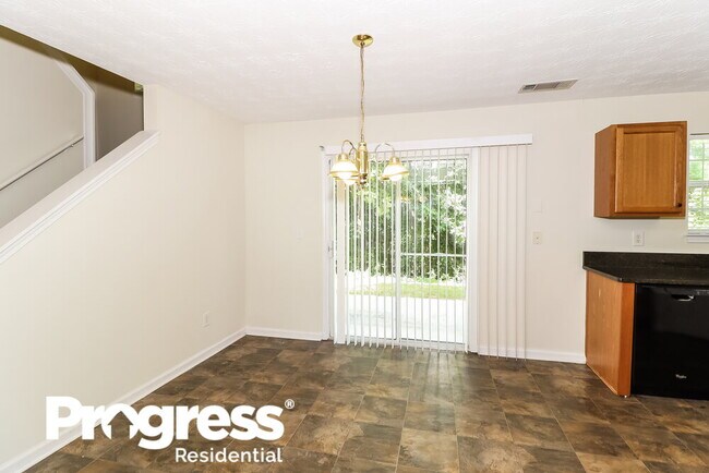 260 Springbottom Ct SE - 4