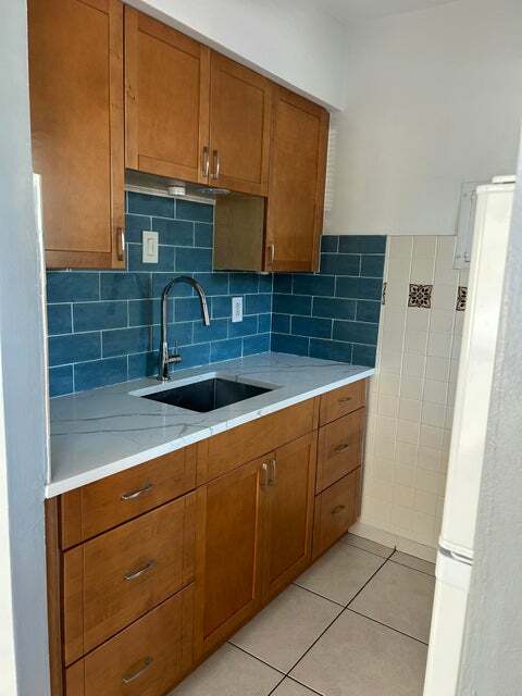 Foto principal - 3240 NE 16th St