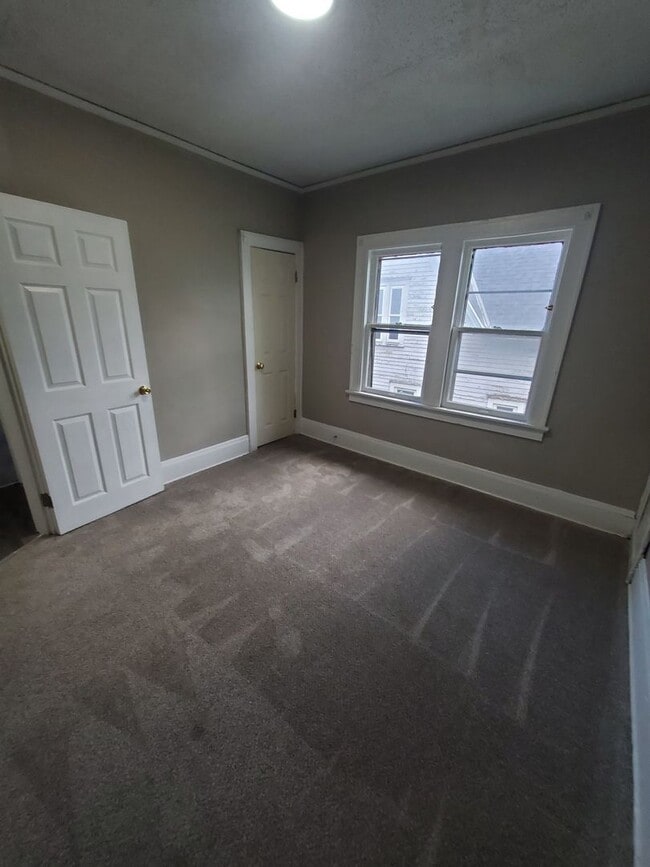 Building Photo - 2338-2340 N 15th St. (4 Unit)