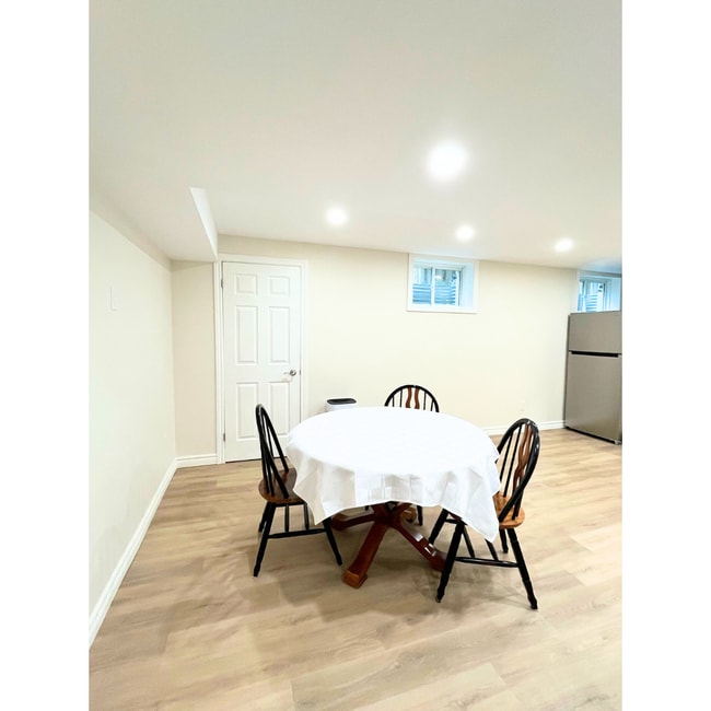 Building Photo - 2062 Cherrywood Trl