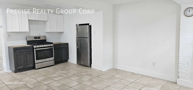 Photo - 18 Highland Ave Apartment