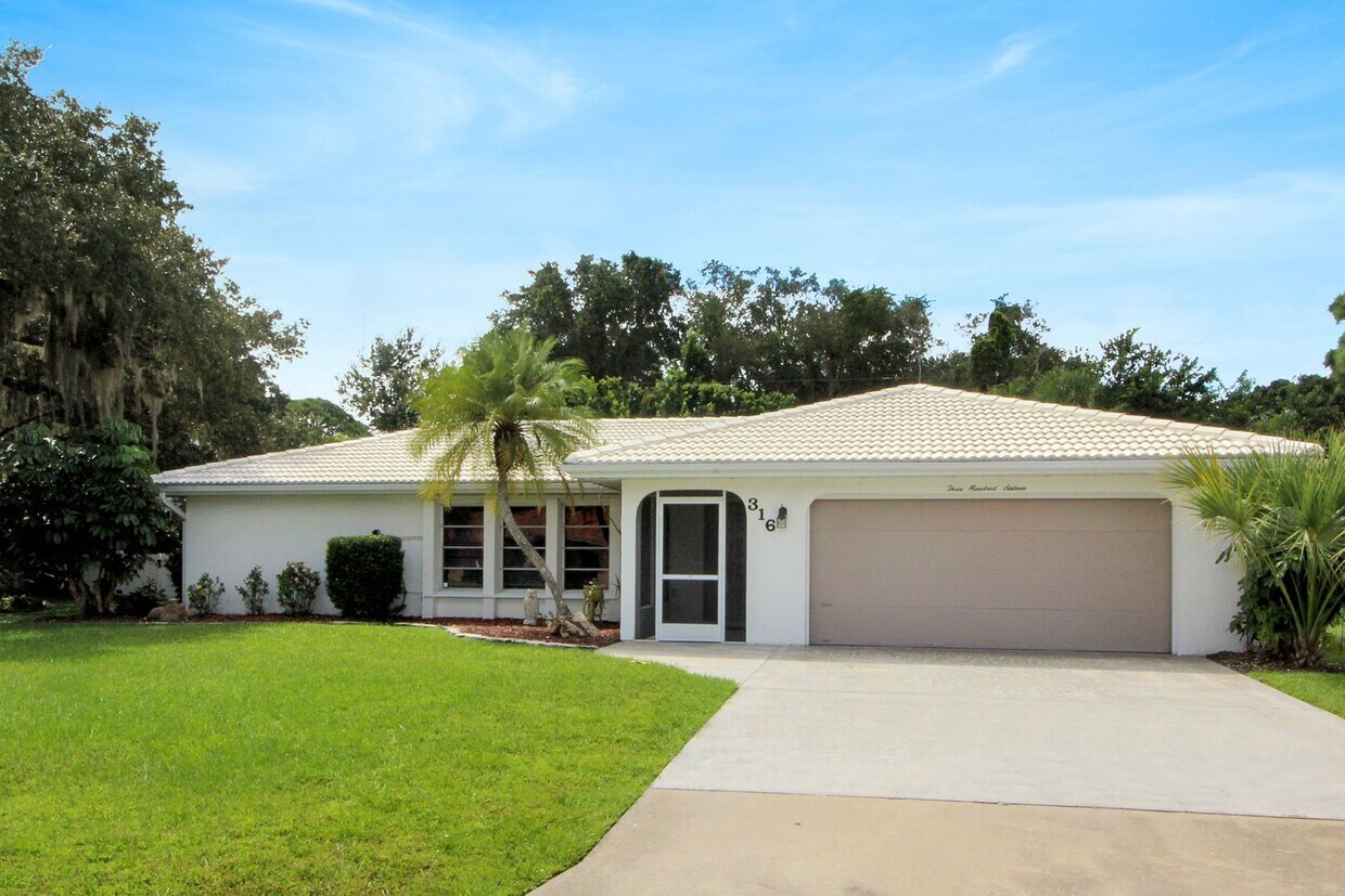 Sorrento East Annual Pool Home for Rent House Rental in Nokomis, FL