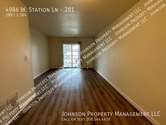 Building Photo - 4986 W Station Ln